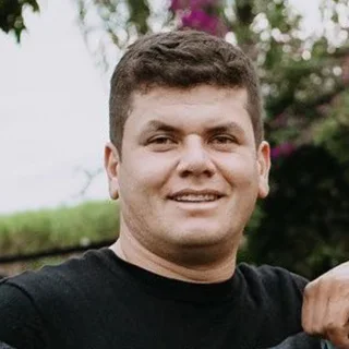 Abraão Campos